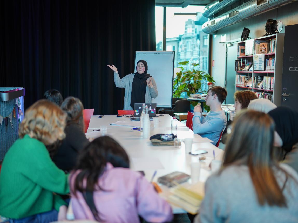 A &#039;proper&#039; library for Antwerp&#039;s youth